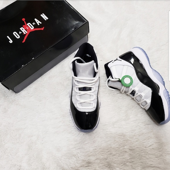 ❌SOLD❌Jordan Concords - Picture 3 of 8